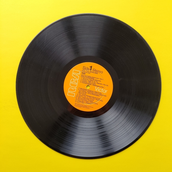 Vintage Album | Hair The American Tribal Love-Rock Musical - Picture 3 of 5